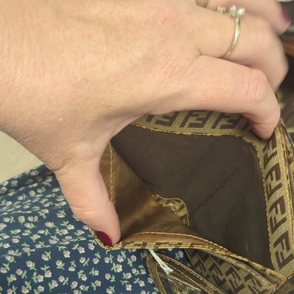 Fendi Beige and Brown Logo Wallet - Picture 7 of 10